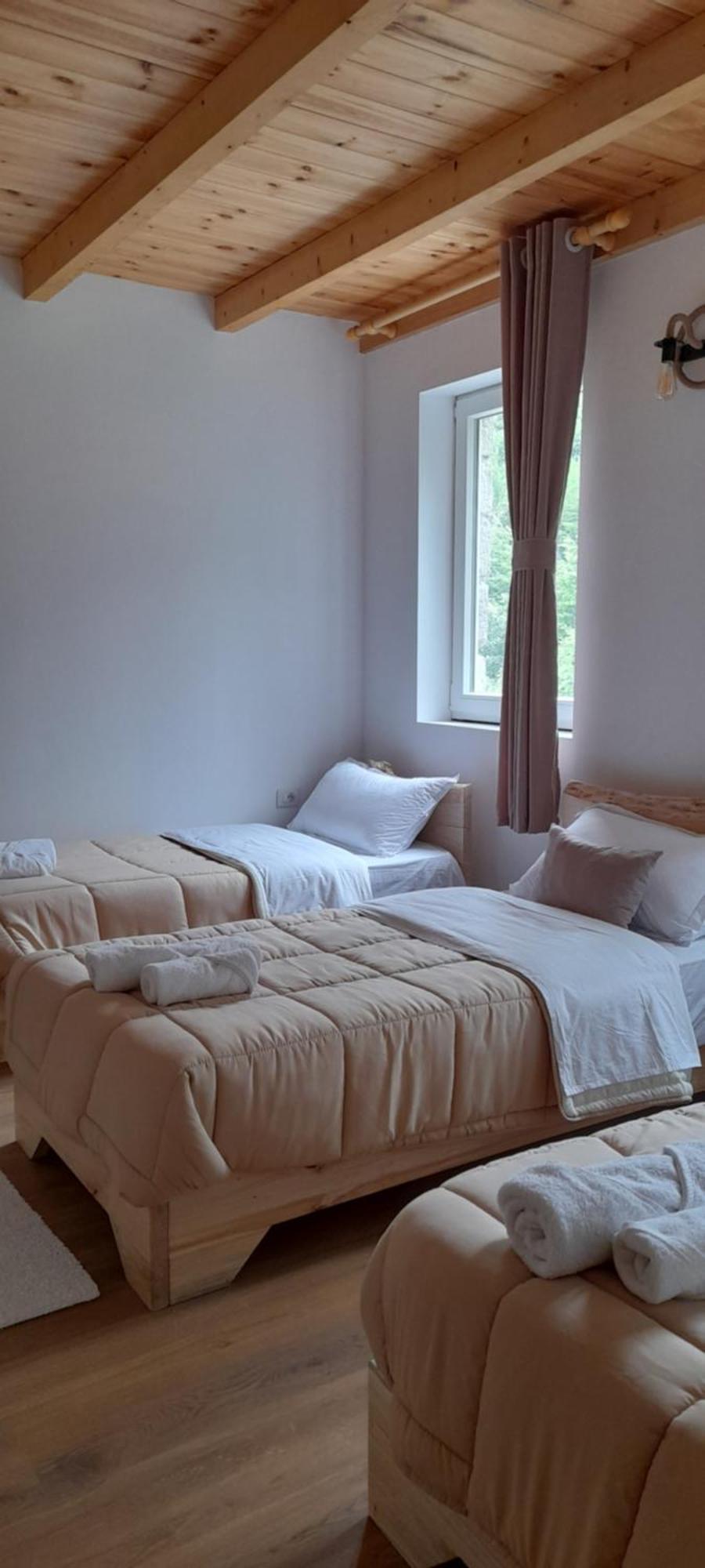 Guesthouse Dritan Tethorja Theth Chambre photo