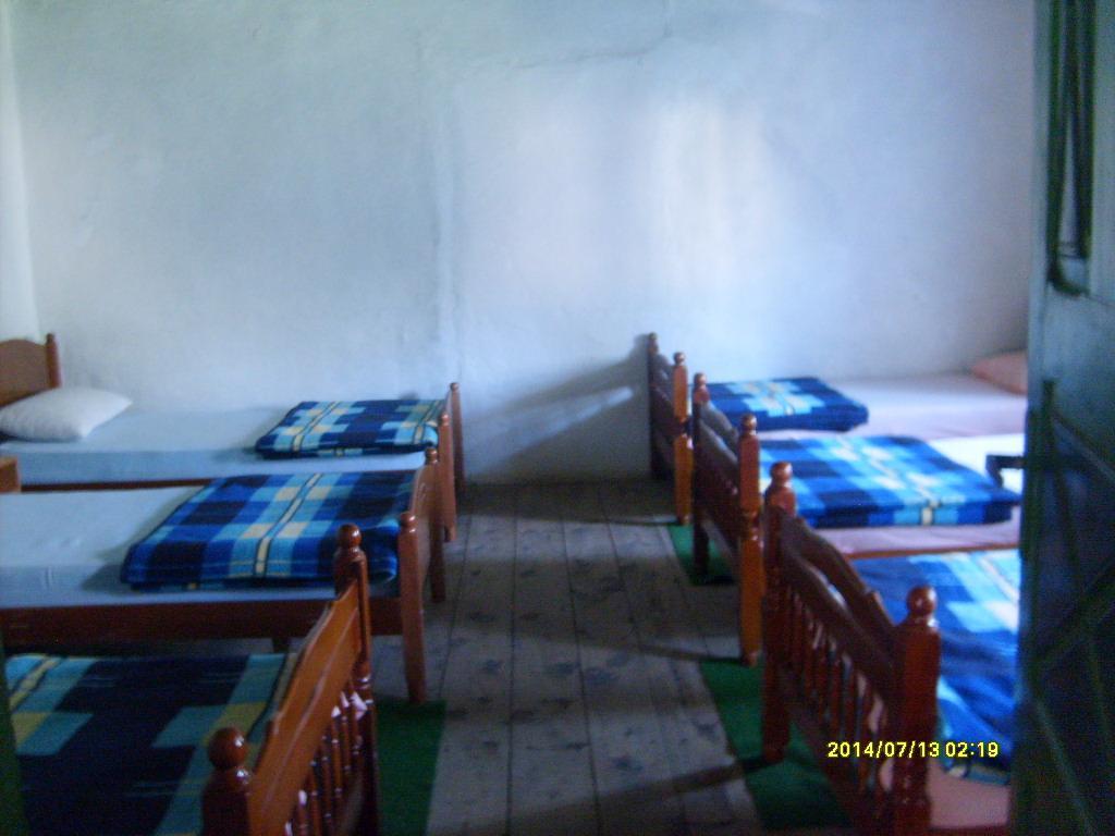 Guesthouse Dritan Tethorja Theth Extérieur photo