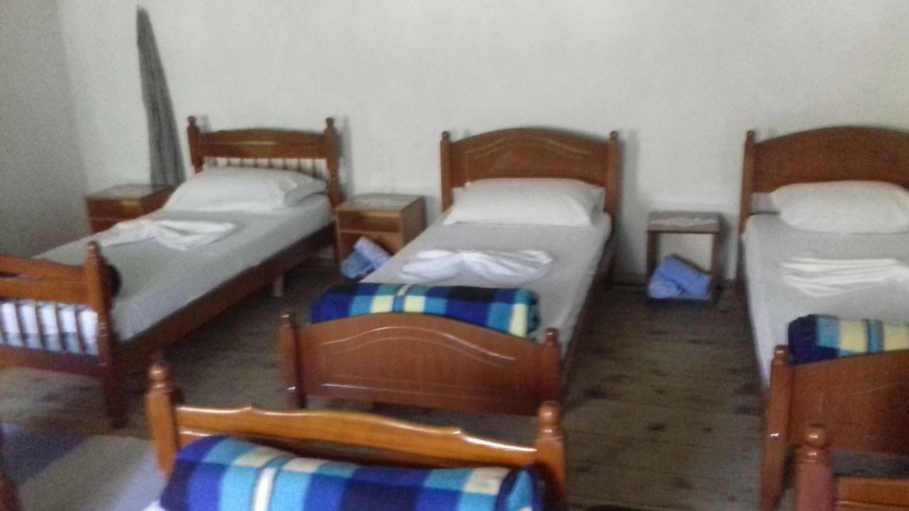 Guesthouse Dritan Tethorja Theth Extérieur photo